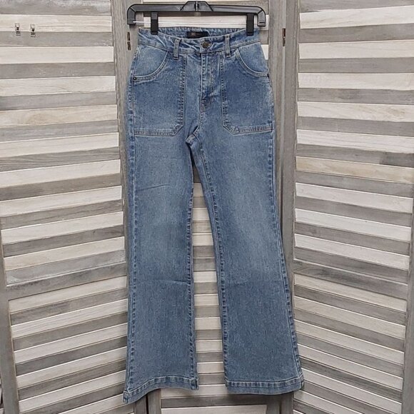 Front Pocket Flare Jeans | Frye | 23 - Picture 1 of 13